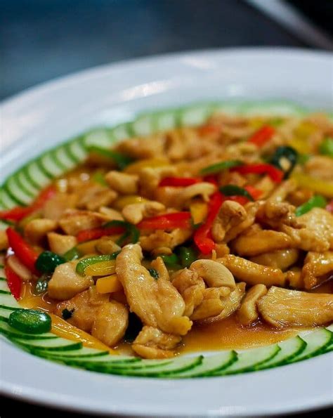 thai-basil-chicken-with-cashew-steamy-kitchen image