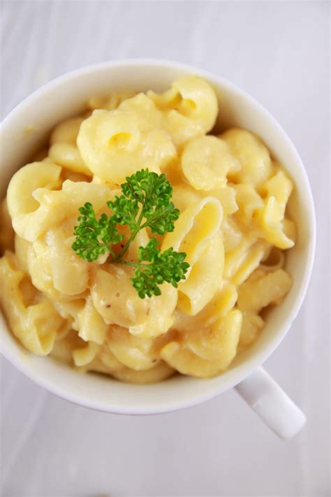 microwave-macaroni-and-cheese-in-a-mug image