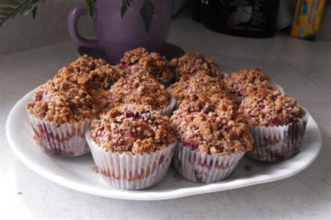 whole-wheat-raspberry-streusel-muffins image