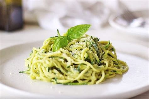 raw-vegan-zucchini-pasta-with-pesto-divine-healthy image