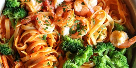 best-shrimp-and-broccoli-fettuccine-recipe-delishcom image