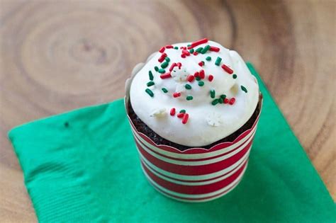 peppermint-mocha-cupcakes-stetted image
