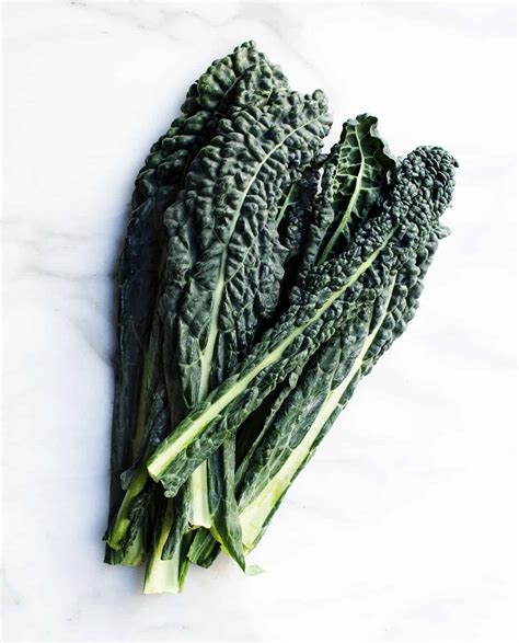 lacinato-kale-101-18-recipes-to-enjoy-it-pinch-and-swirl image