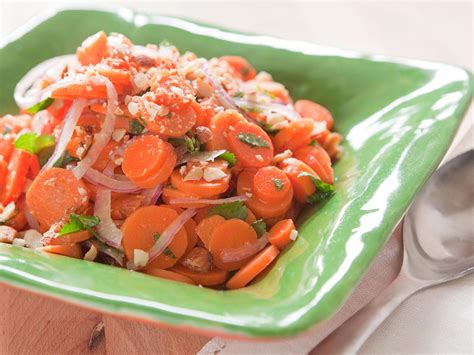 recipe-carrot-red-onion-and-cilantro-salad-whole image