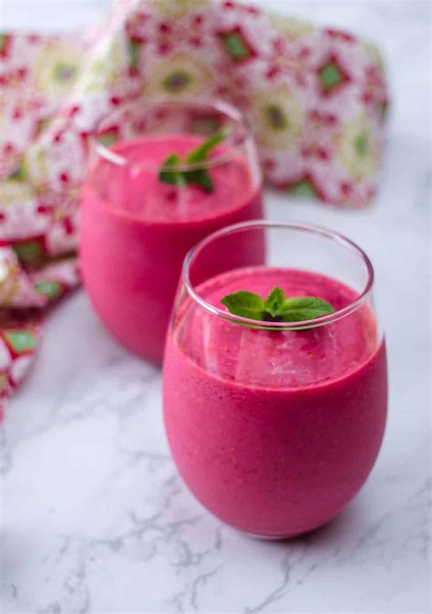 raspberry-and-tofu-smoothies-vegkitchen image