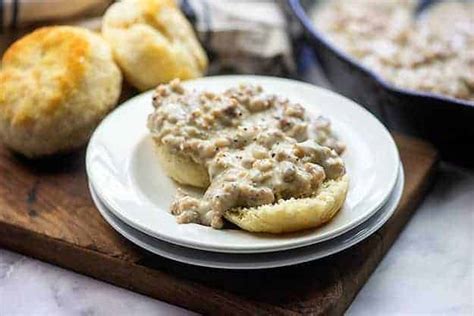 southern-sausage-gravy-served-with-biscuits-buns-in-my image