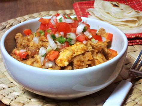 arroz-con-pollo-y-frijoles-rice-w-chicken-beans image