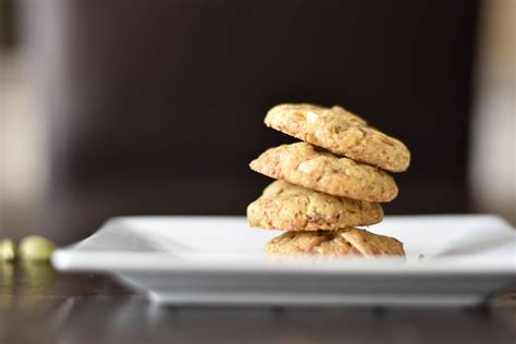 nankhatai-indian-almond-cookies-spice-cravings image
