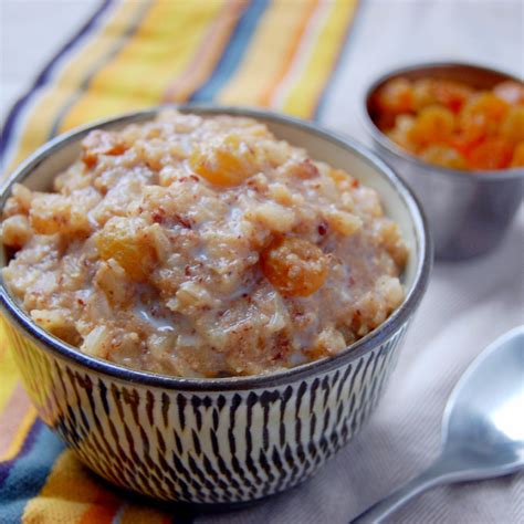 slow-cooker-breakfast-rice-pudding-with-golden-raisins image