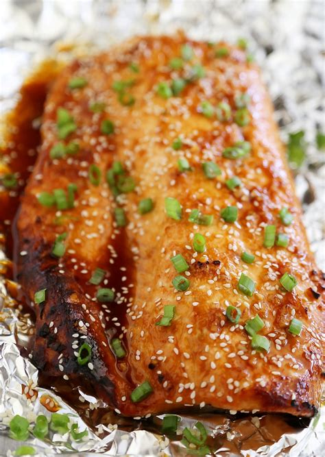honey-soy-asian-salmon-in-foil-the-comfort-of image