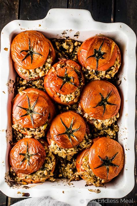 mediterranean-tomatoes-stuffed-with-rice-the image