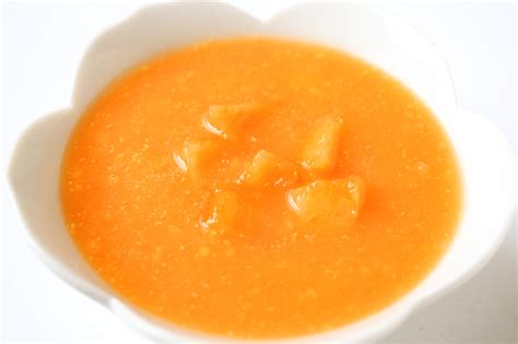 chilled-cantaloupe-soup-with-lemon-and-ginger image