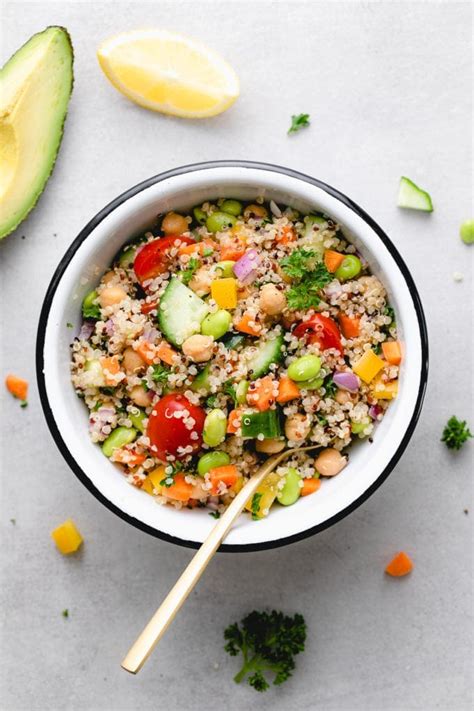 vegan-quinoa-salad-healthy-easy-the-simple image