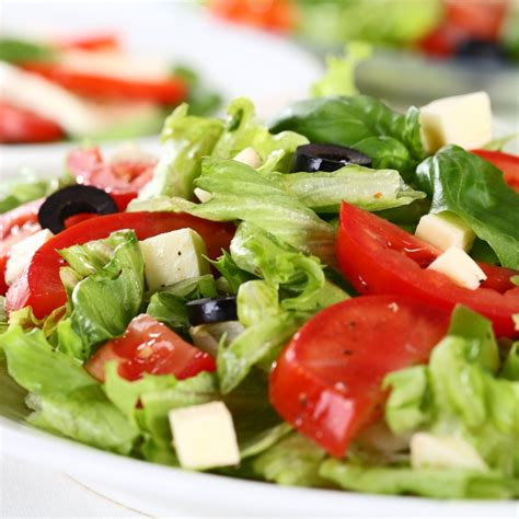 31-simple-lettuce-salad-recipes-all-nutritious image