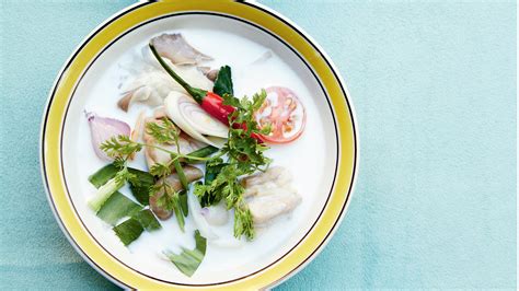coconut-soup-with-chicken-tom-kha-gai-ctv image