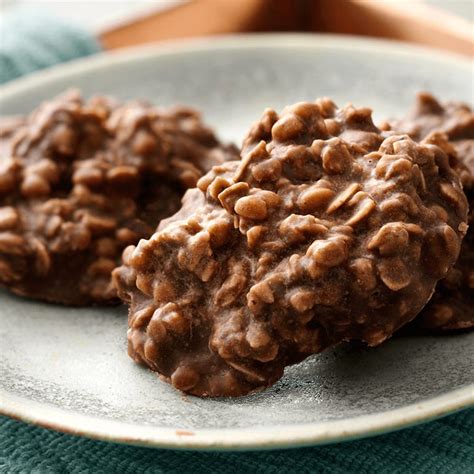 no-bake-dark-chocolate-granola-cookies-recipe-nature image