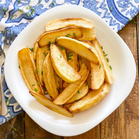 perfect-golden-fried-potatoes-the-best-method-for-fried image