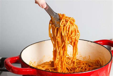 the-simple-trick-to-making-the-perfect-one-pot-spaghetti image