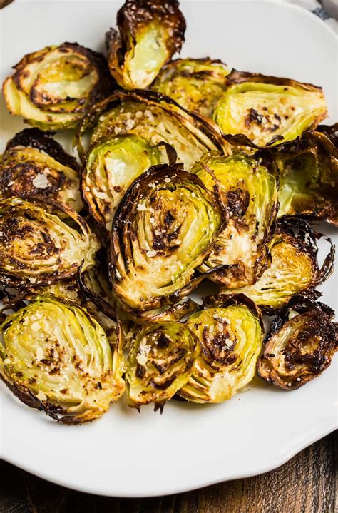 brussels-sprouts-chips-quick-easy-method image