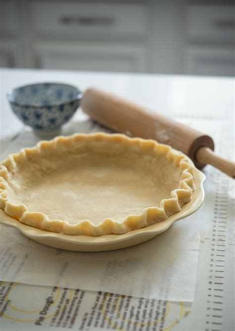 light-flaky-pie-crust-with-lard-and-butter-beyond image