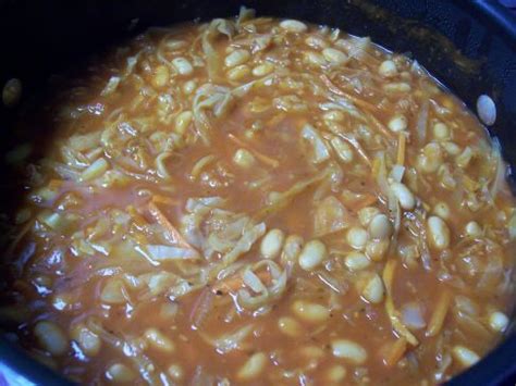 cannellini-and-cabbage-soup-recipe-sparkrecipes image