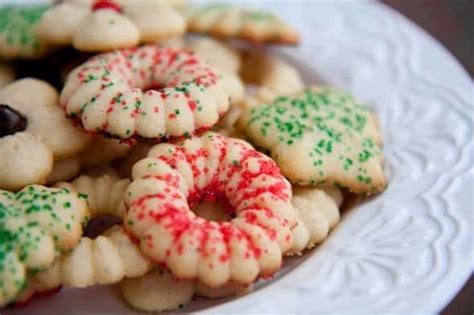 vanilla-cardamom-spritz-cookies-wholefully image
