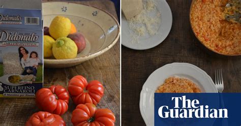 rachel-roddys-recipe-for-tomato-risotto-food-the image