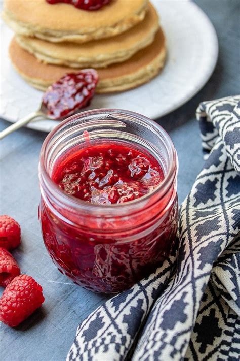quick-raspberry-compote-recipe-veggie-desserts image