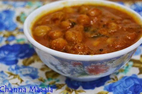 chickpeas-channa-masala-in-coconut-milk-the-big-sweet-tooth image