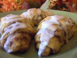 fast-apple-turnovers-with-refrigerated-crescent-rolls image