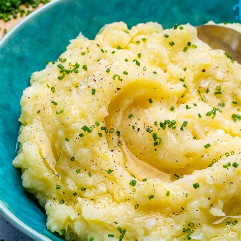 parsnip-mashed-potatoes-clean-food-crush image