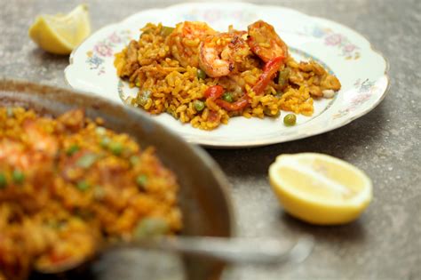 easy-chicken-prawn-paella-recipe-spanish-fish image