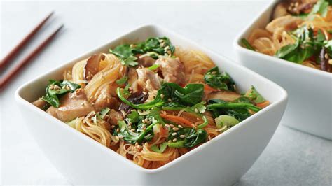 one-pot-stir-fry-rice-noodles-with-chicken image