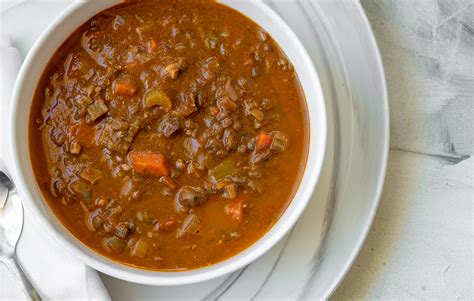 lentil-soup-with-carrots-and-mushrooms image