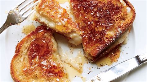 knife-and-fork-grilled-cheese-with-honey image