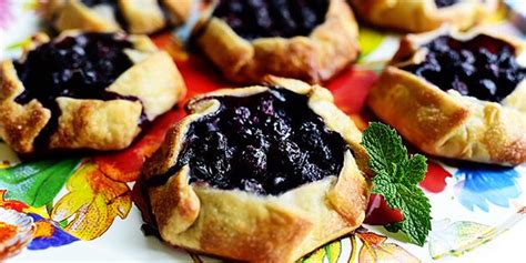 mini-blueberry-galettes-the-pioneer-woman image