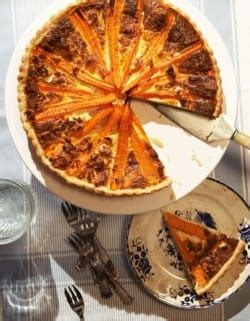 carrot-pie-with-apple-and-goat-cheese-matching-food image
