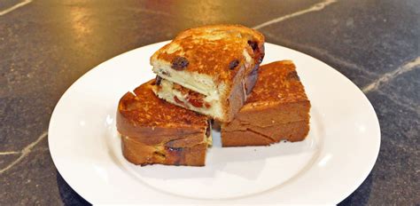 apple-and-white-cheddar-grilled-cheese-erdenheim image