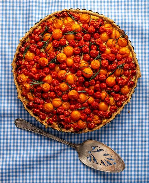 cherry-tomato-tart-recipe-how-to-make-a-tomato-tart image