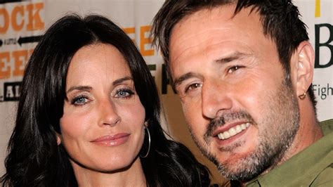 inside-courteney-coxs-relationship-with-david-arquette image