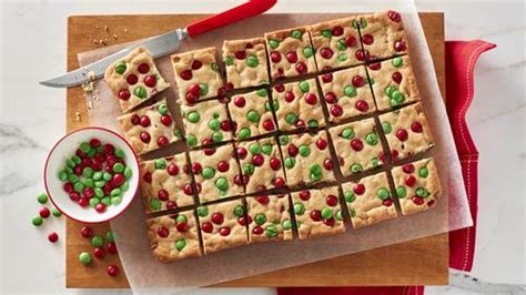 how-to-make-sugar-cookie-mms-bars image
