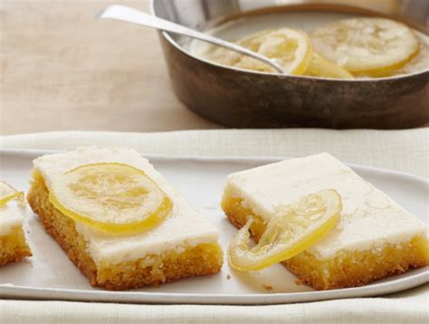 recipe-sunshine-lemon-bars-duncan-hines-canada image