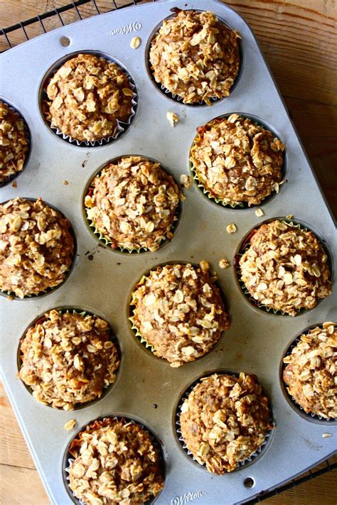 applesauce-oatmeal-muffins-with-cinnamon-streusel image