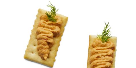 how-to-make-hummus-crackers-best-hummus-crackers image
