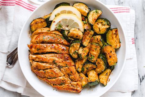 30-easy-chicken-recipes-for-summer-eatwell101 image