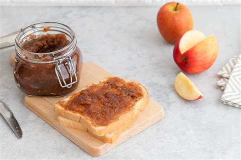 traditional-apple-butter-spread-recipe-the-spruce-eats image