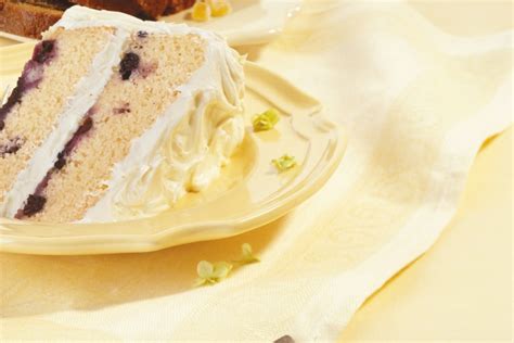 blueberry-layer-cake-with-lemon-frosting-canadian image
