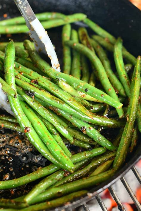 grilled-green-beans-easy-buttery-green-beans-grilled-in image