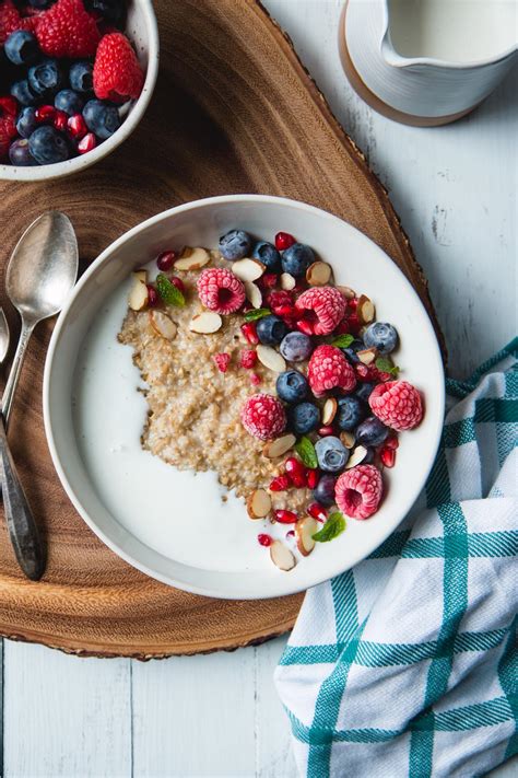 steel-cut-oats-with-kefir-and-berries-will-cook-for-friends image