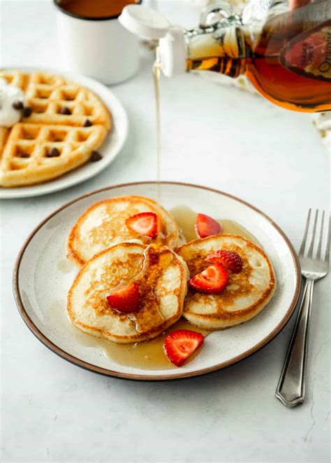 homemade-pancake-and-waffle-mix-inquiring-chef image